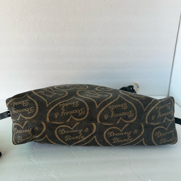 Dooney and Bourke EUC Large Signature Heart Design Black Denim Tote - Picture 9 of 10